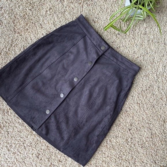 Aritzia Dresses & Skirts - SOLD